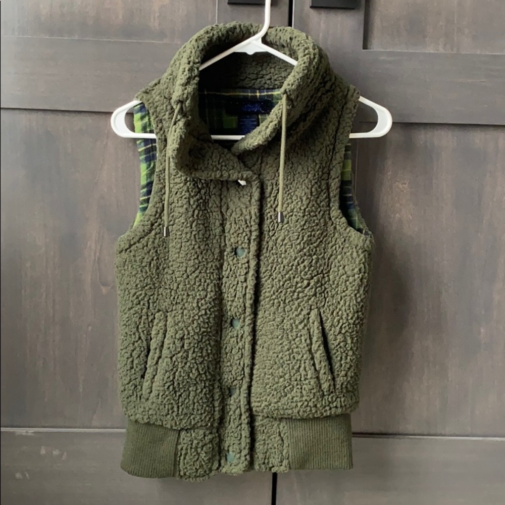 Sherpa vest